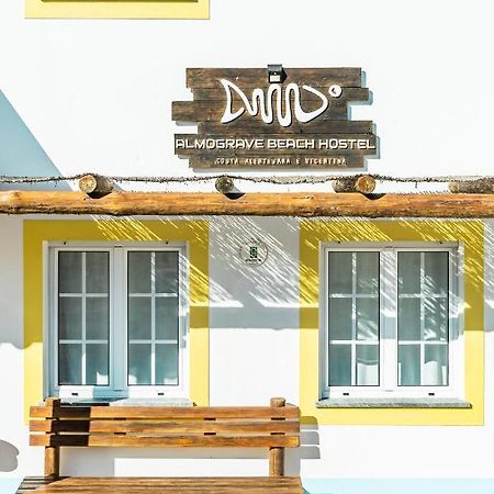 Almograve Beach Hostel Ngoại thất bức ảnh