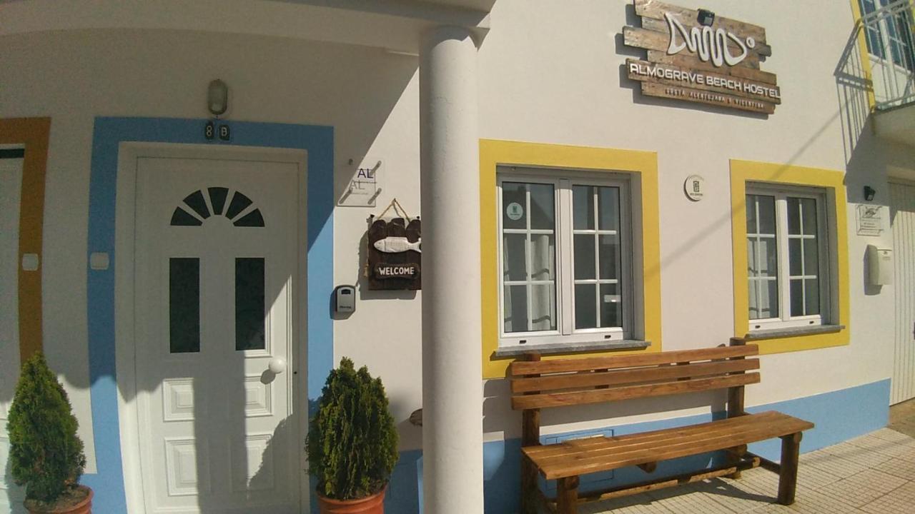 Almograve Beach Hostel Ngoại thất bức ảnh