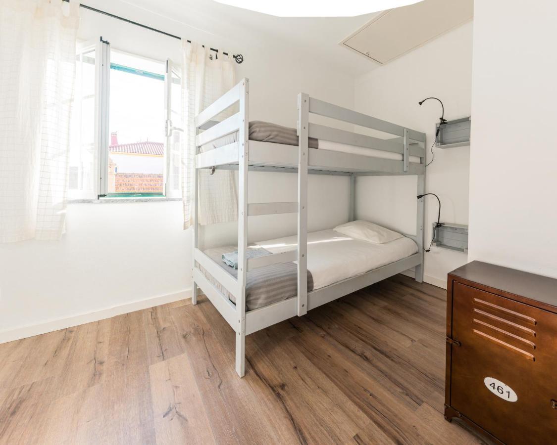 Almograve Beach Hostel Ngoại thất bức ảnh