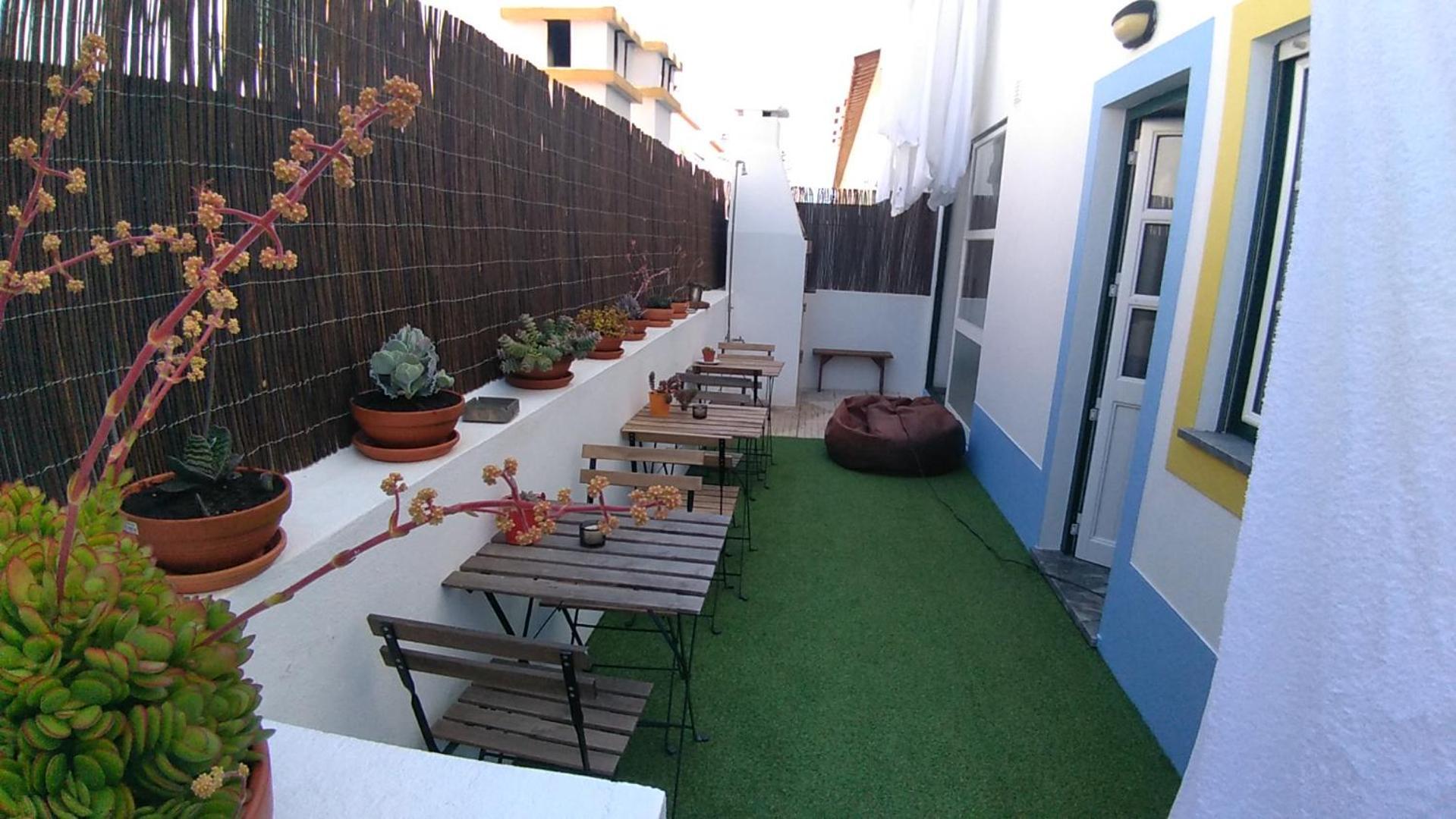 Almograve Beach Hostel Ngoại thất bức ảnh